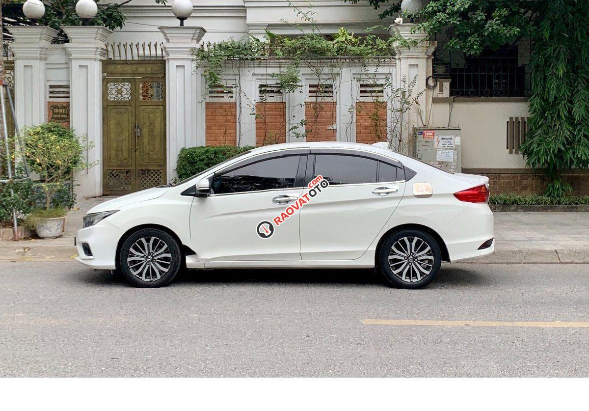 Cần bán xe Honda City Top sản xuất 2017, màu trắng-3