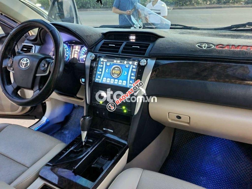 Bán Toyota Camry 2.5G đời 2016 xe gia đình-8