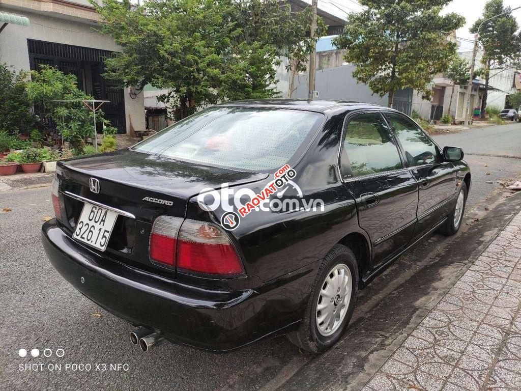 Bán ô tô Honda Accord đời 1997, màu đen, xe nhập chính chủ-2