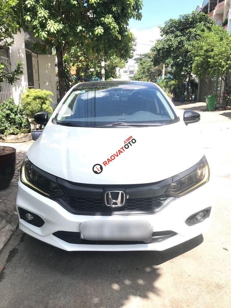 Bán xe Honda City TOP sản xuất năm 2017, màu trắng còn mới, giá tốt-2