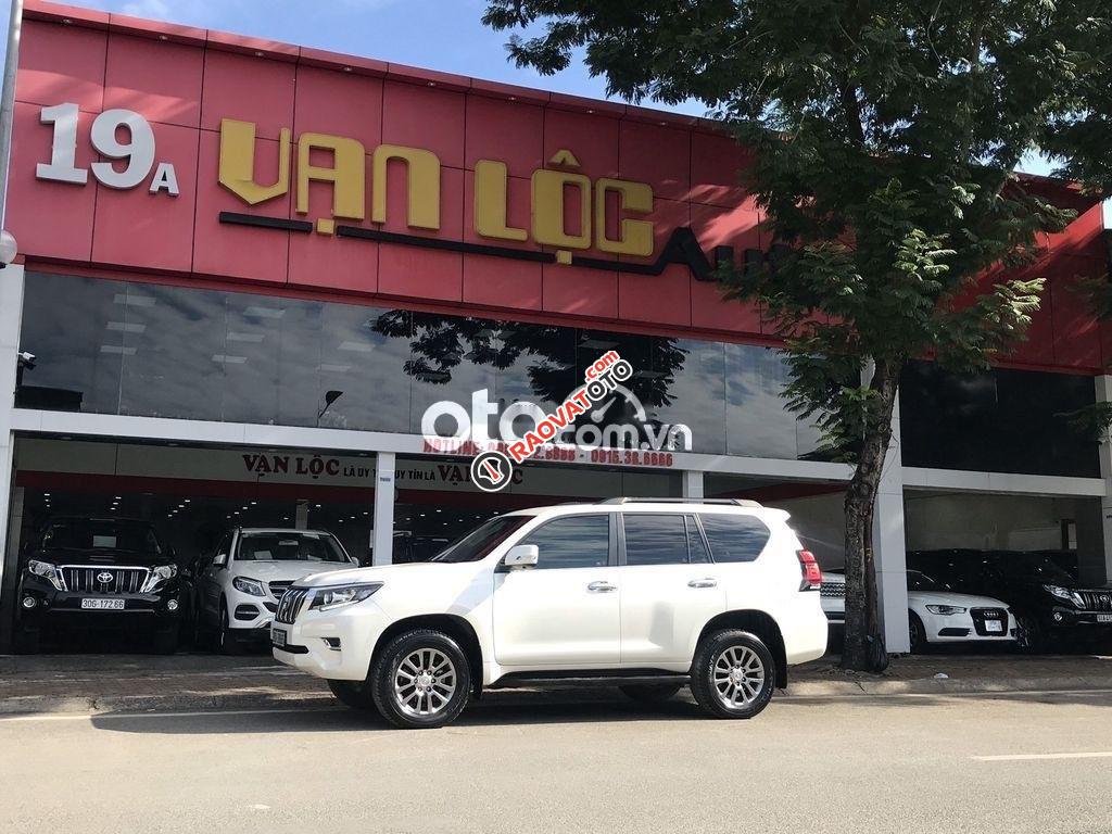 Bán xe Toyota Prado năm sản xuất 2018, nhập khẩu nguyên chiếc-0