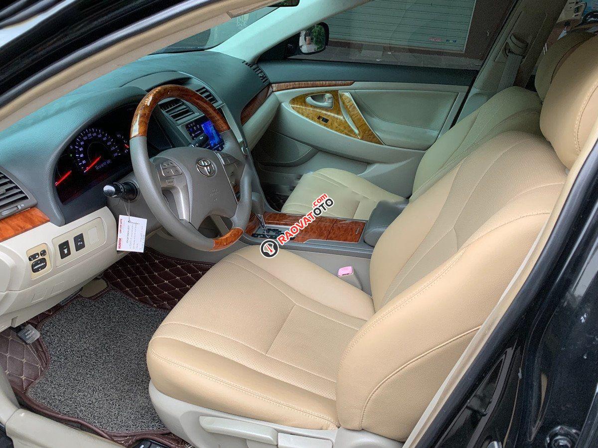 Cần bán Toyota Camry 2.0E sản xuất năm 2009, màu đen, nhập khẩu, 415 triệu-4
