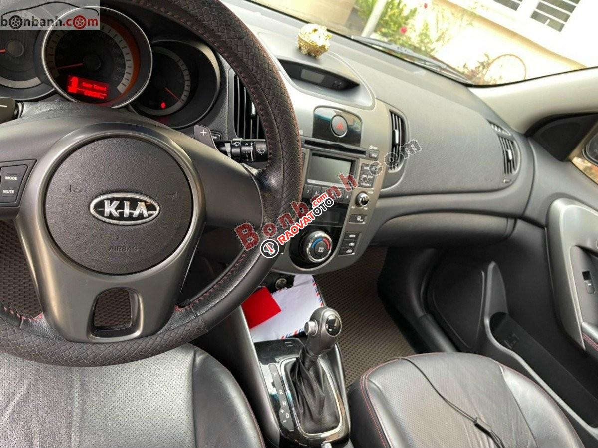 Cần bán lại xe Kia Forte SX 1.6 AT đời 2011, màu đen, giá 350tr-5