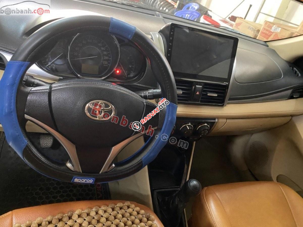 Bán Toyota Vios E đời 2014, màu đen còn mới-4