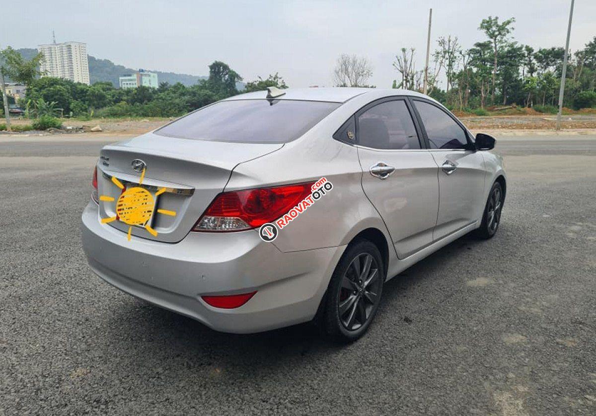 Bán ô tô Hyundai Accent 1.4 AT năm 2013, màu bạc, nhập khẩu Hàn Quốc-1