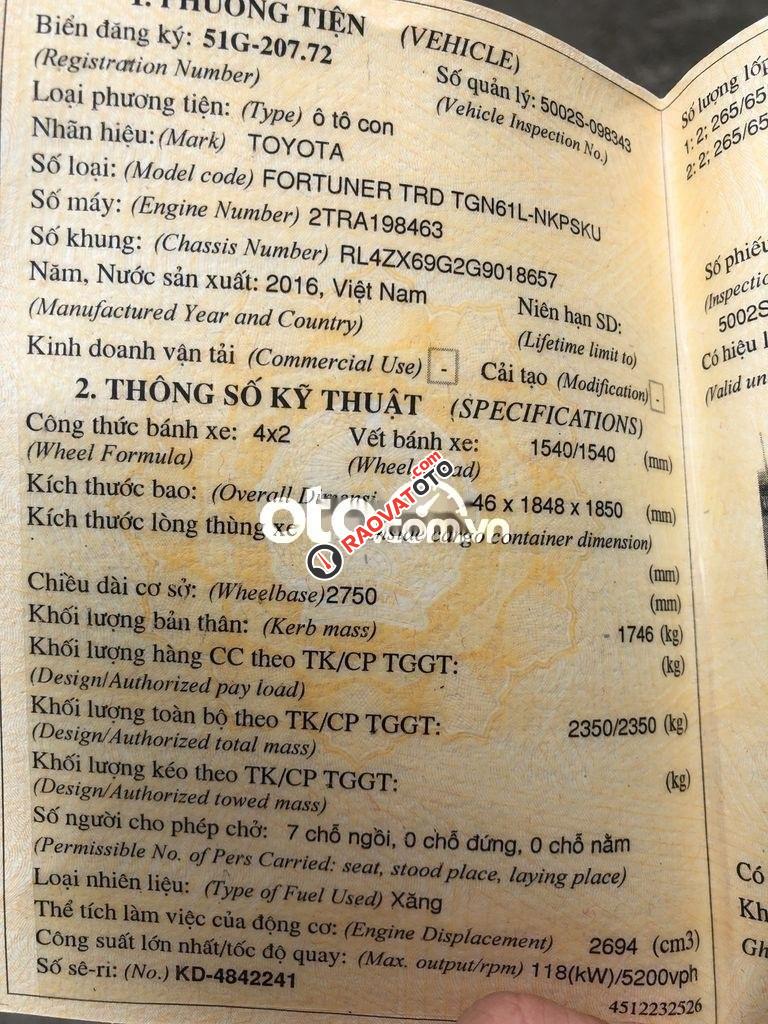 Cần bán xe Toyota Fortuner TRD đời 2016, màu trắng còn mới, giá 800tr-6