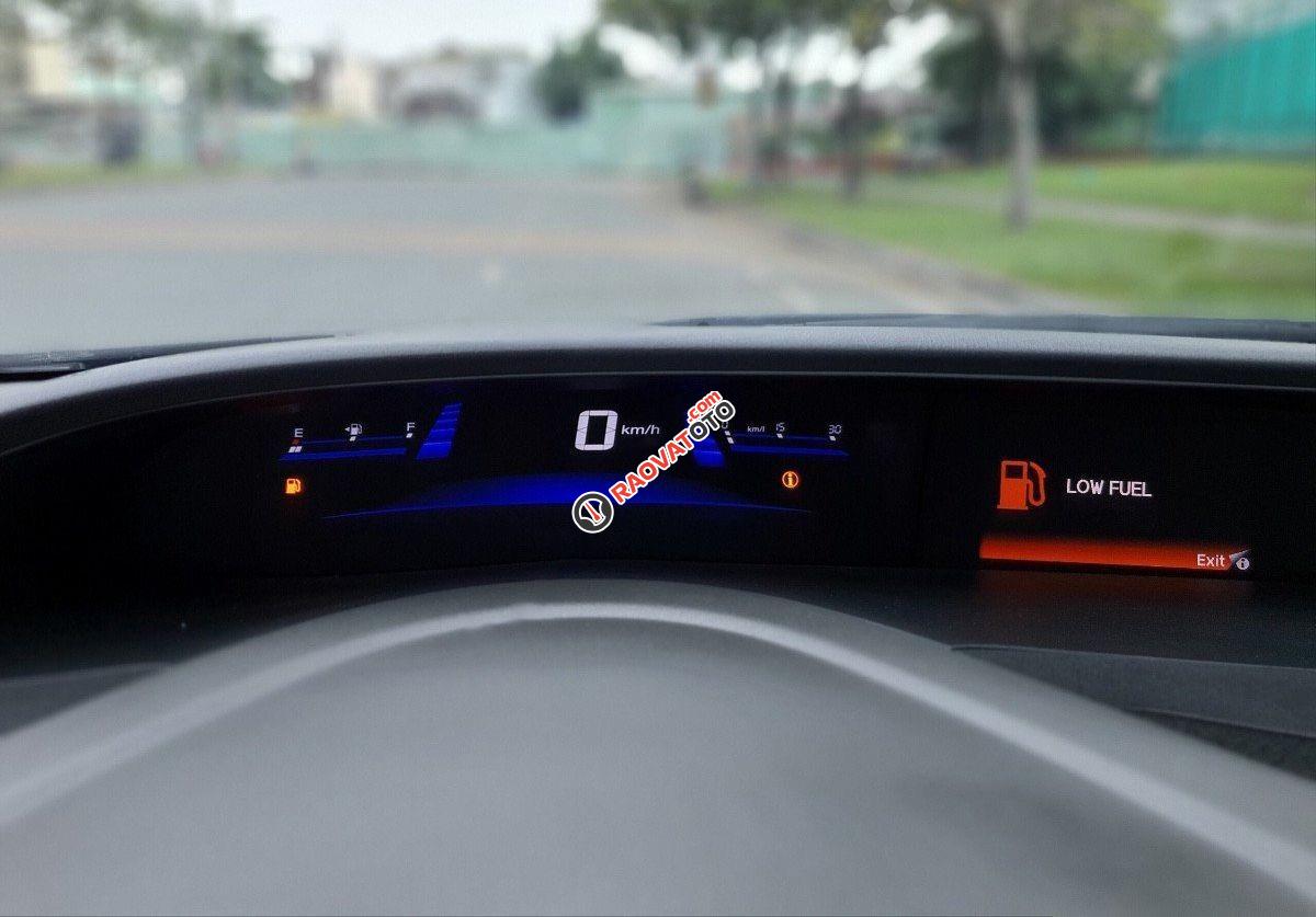 Bán Honda Civic 2.0AT đời 2014, màu đen còn mới, giá 445tr-1