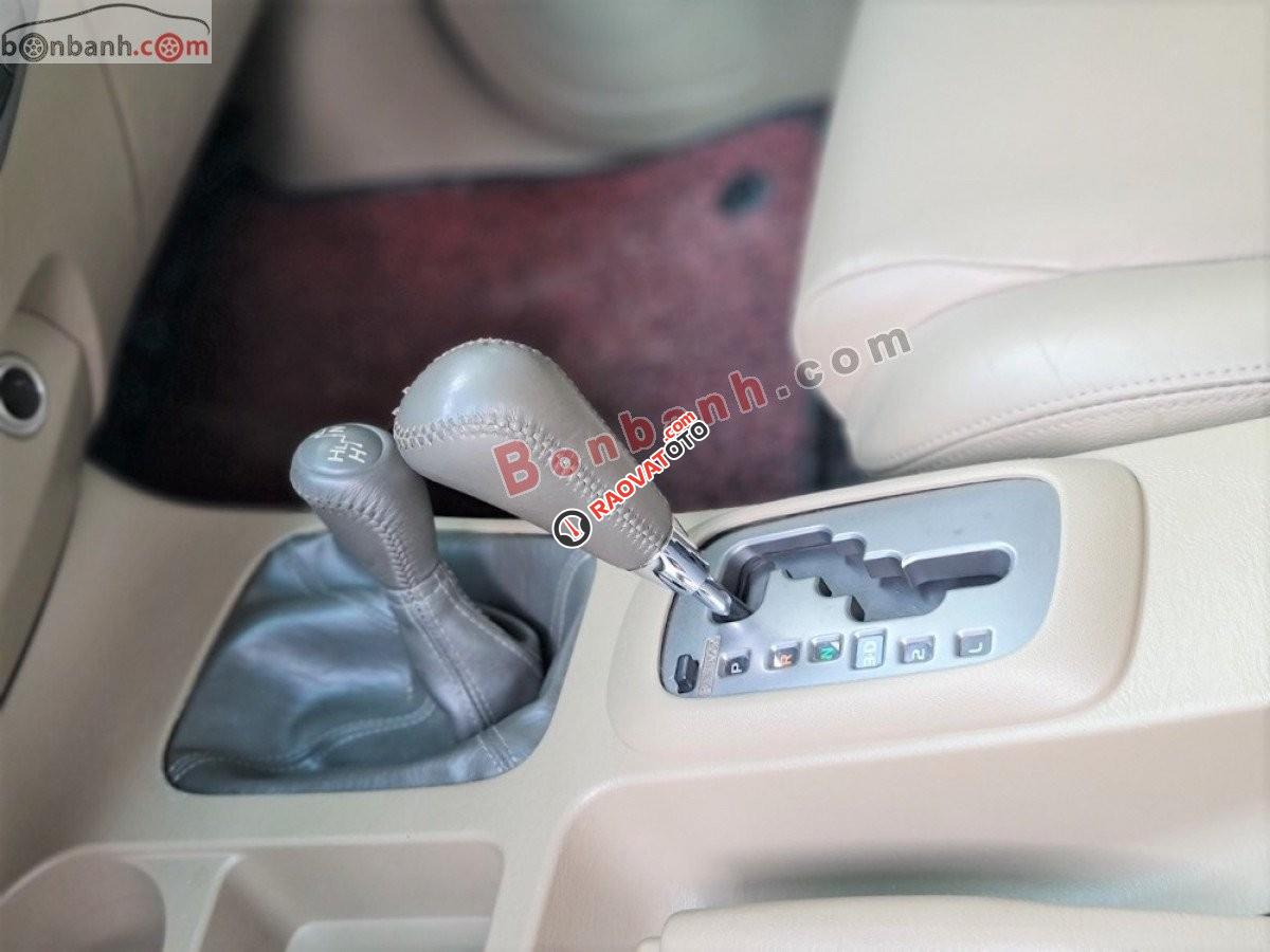 Cần bán xe Toyota Fortuner Sportivo đời 2012, màu trắng-1