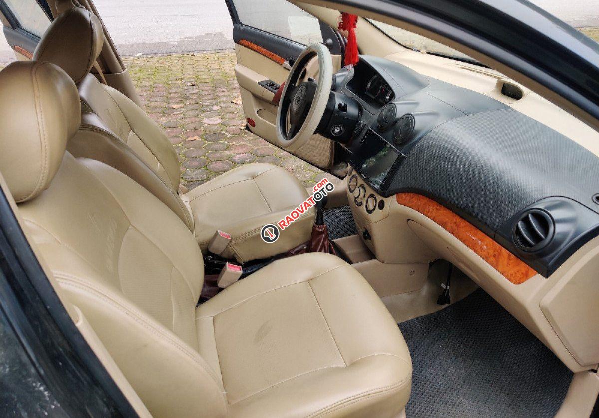 Cần bán xe Daewoo Gentra SX sản xuất năm 2008, màu đen còn mới, 118tr-0