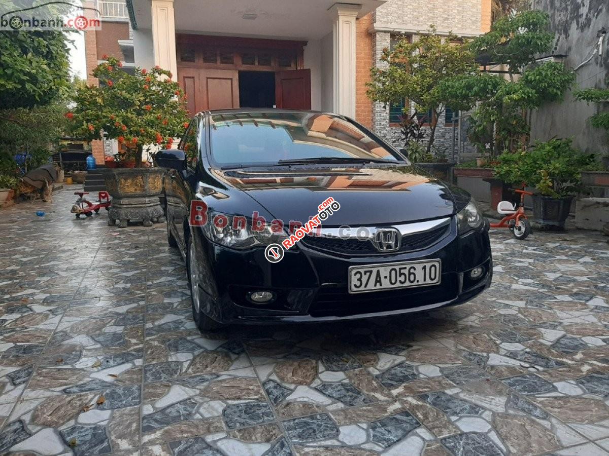 Bán xe Honda Civic 1.8 MT năm sản xuất 2011, màu đen-6