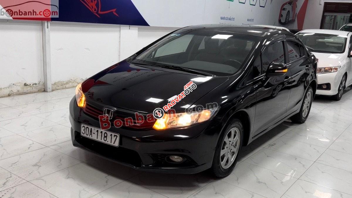 Bán Honda Civic 1.8 AT sản xuất năm 2014, màu đen-9