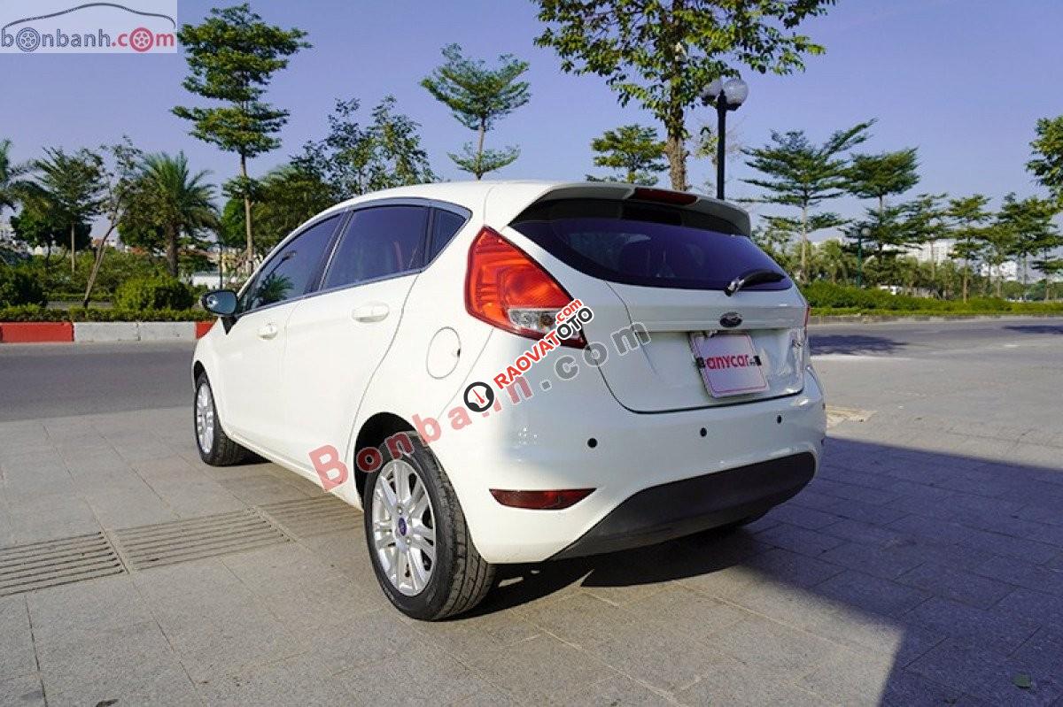 Cần bán lại xe Ford Fiesta 1.5AT Trend đời 2014, màu trắng-4