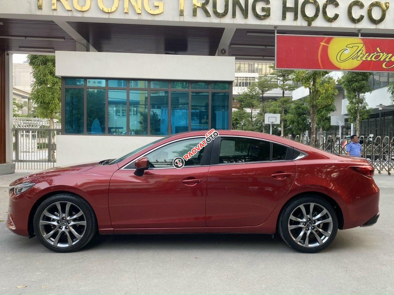 Bán xe Mazda 6 2.0L Premium năm 2017, giá 715tr-3