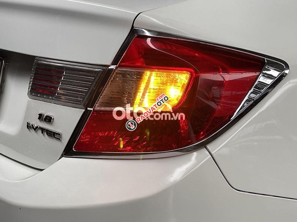 Cần bán gấp Honda Civic 1.8AT đời 2015, màu trắng chính chủ-7