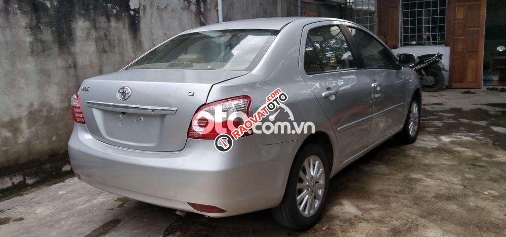 Cần bán gấp Toyota Vios E sản xuất 2012, màu bạc, nhập khẩu nguyên chiếc số sàn-7