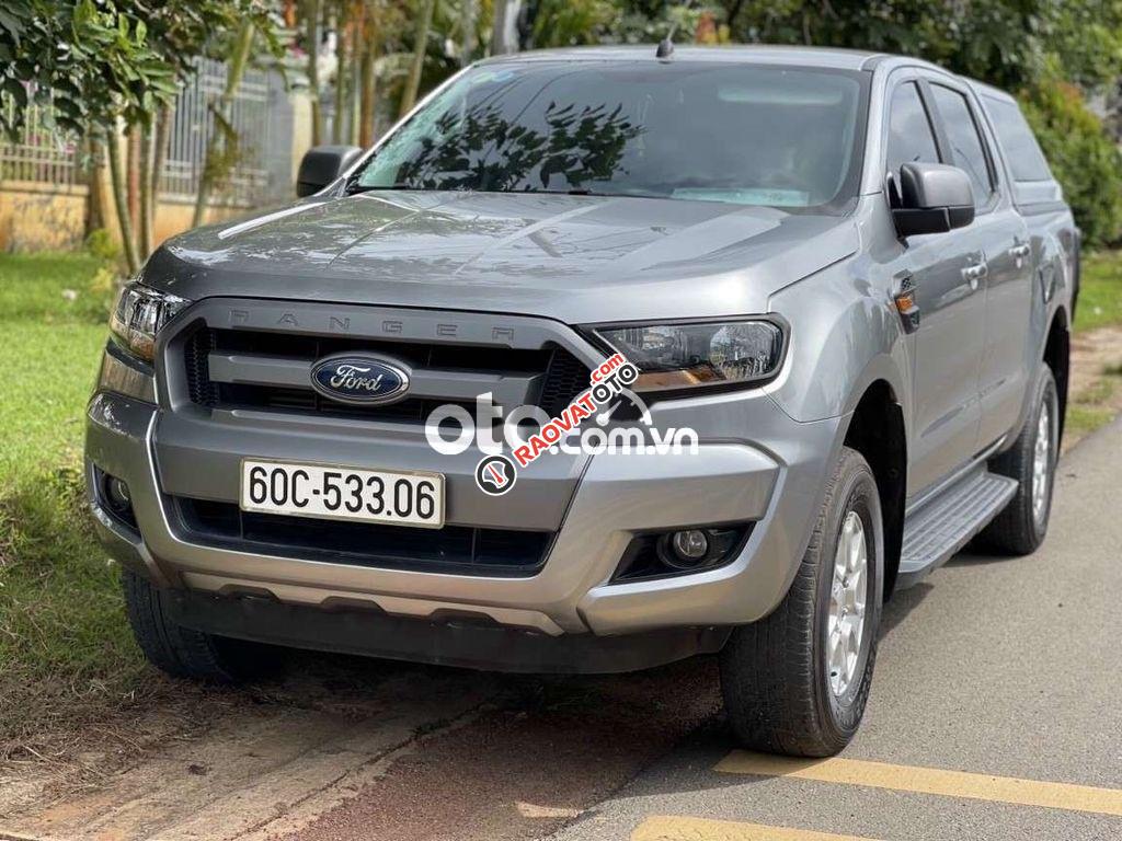 Bán Ford Ranger XLS 2017, màu xám, nhập khẩu số tự động-2