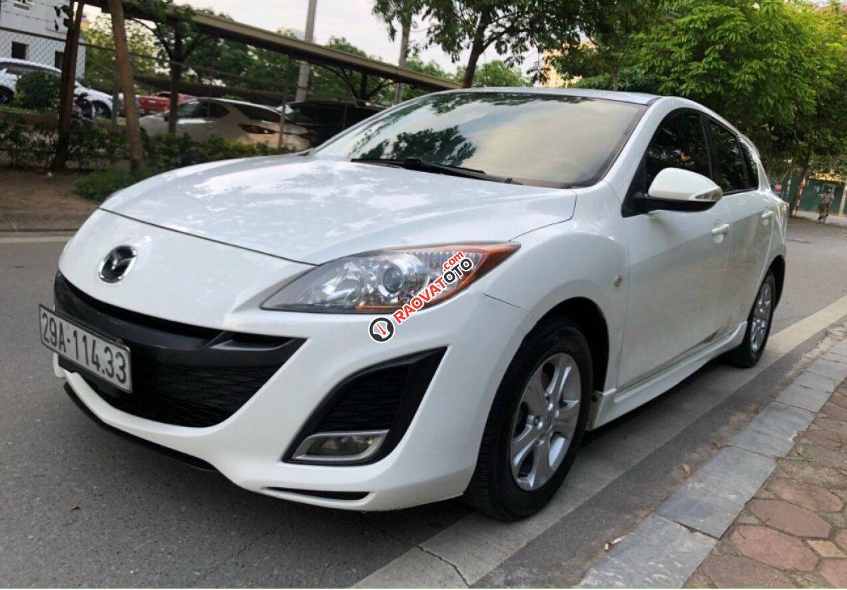 Cần bán Mazda 3 1.6 AT năm sản xuất 2010, màu trắng, nhập khẩu-0
