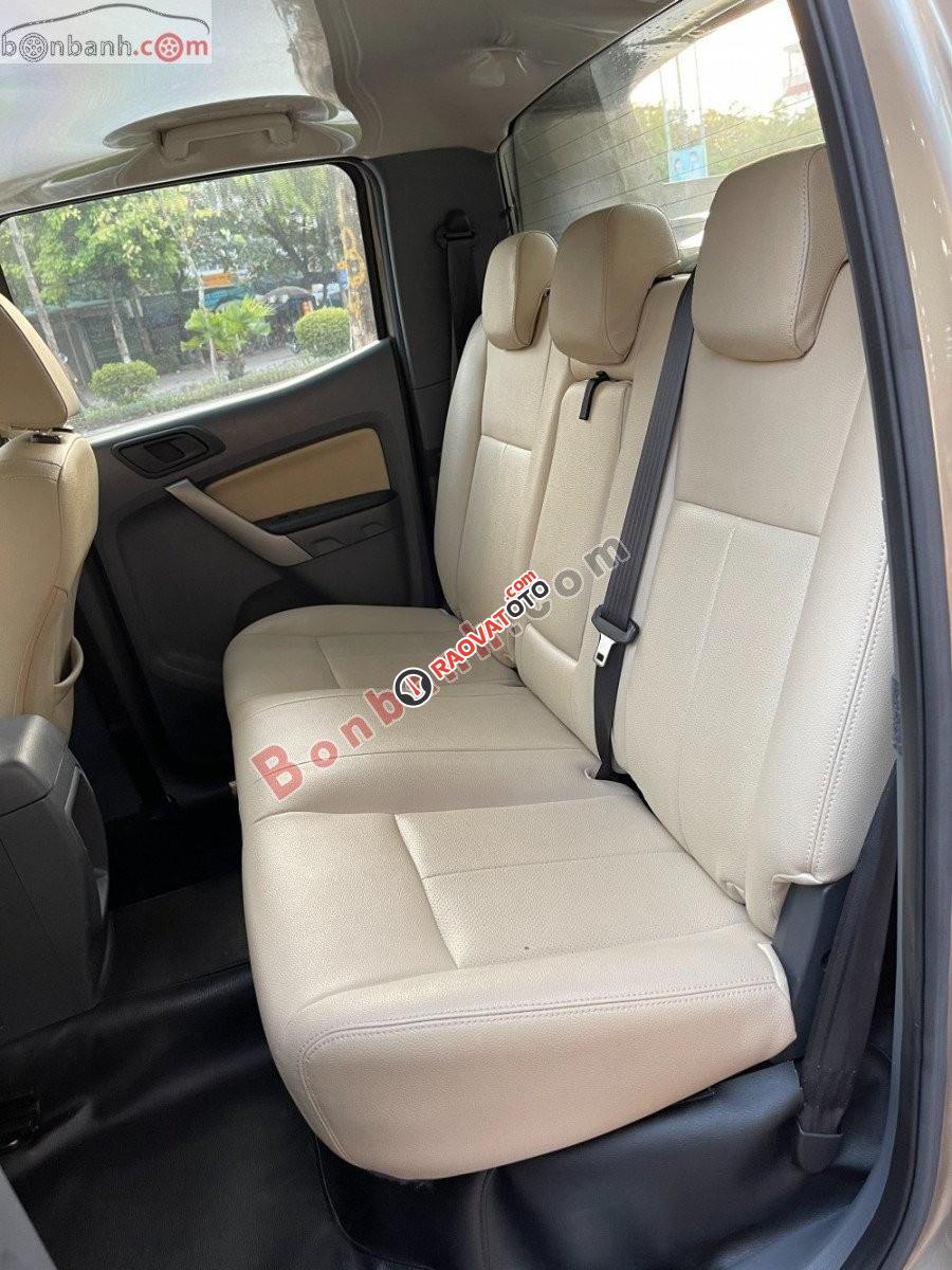 Bán Ford Ranger XLS 2.2L 4x2 MT sản xuất năm 2017, xe nhập chính chủ-1