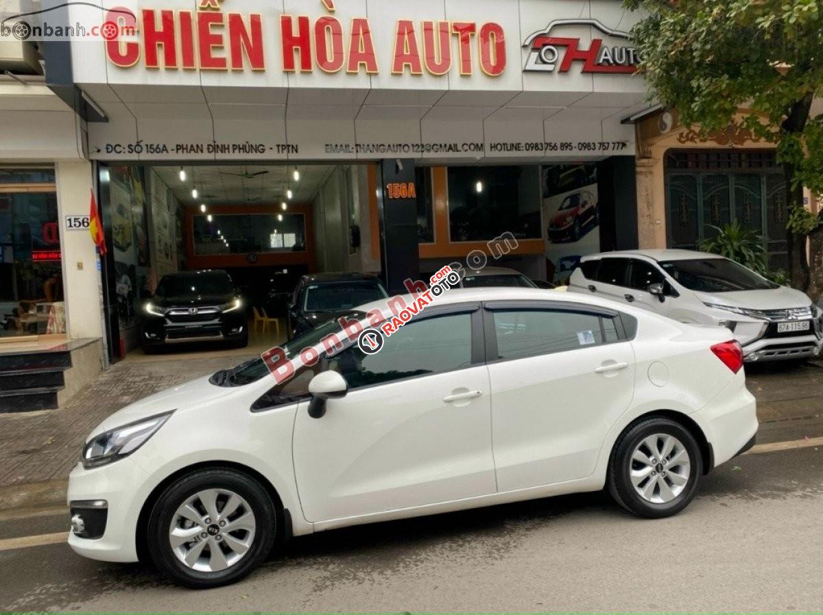 Bán Kia Rio AT đời 2016, màu trắng, xe nhập còn mới-1