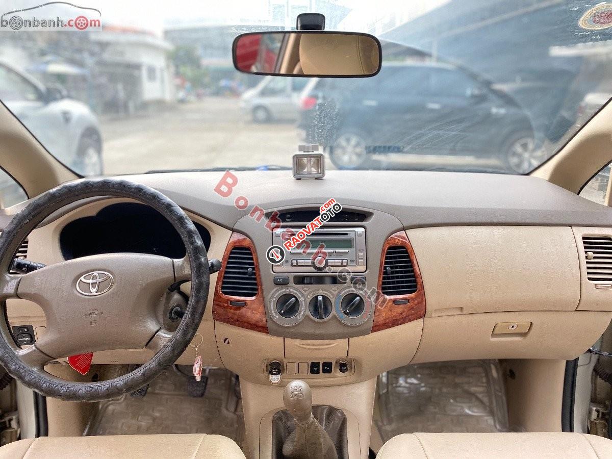 Bán Toyota Innova G 2.0 MT đời 2008, màu bạc, giá chỉ 247 triệu-7