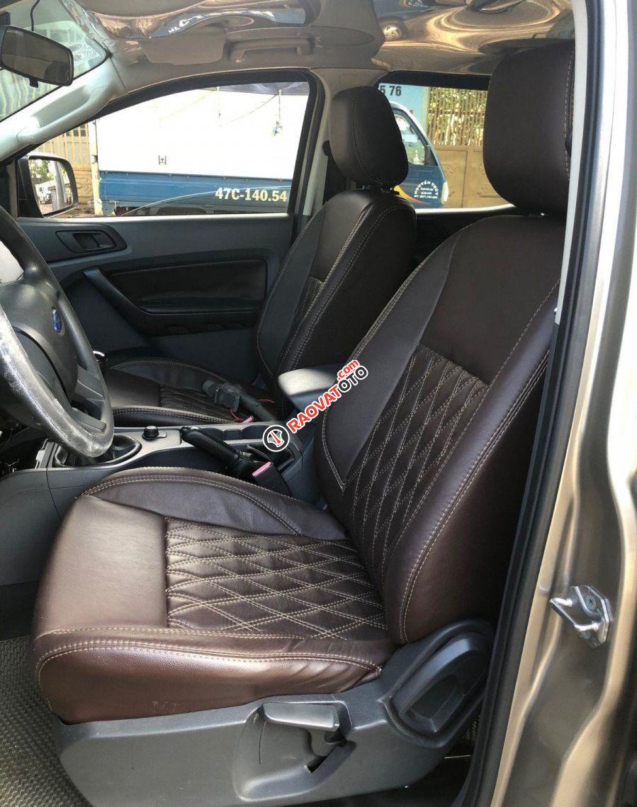 Cần bán lại xe Ford Ranger XLT năm 2014, màu nâu, nhập khẩu nguyên chiếc-3
