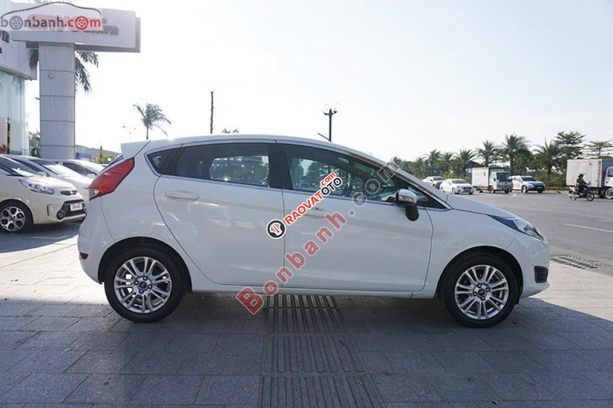 Cần bán lại xe Ford Fiesta 1.5AT Trend đời 2014, màu trắng-7