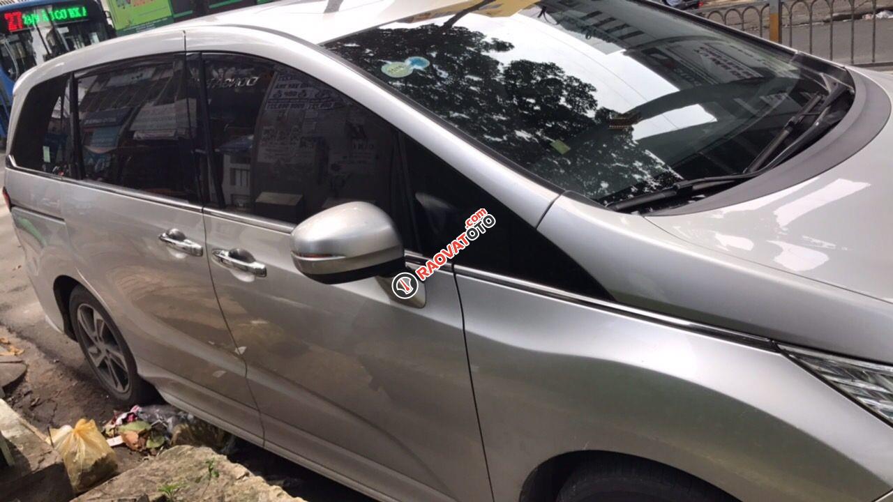 Cần bán gấp Honda Odyssey 2.4 AT sản xuất năm 2016, nhập khẩu xe gia đình-0
