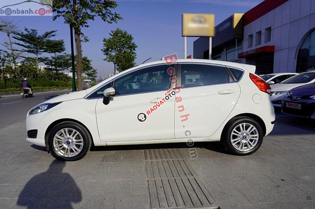 Cần bán lại xe Ford Fiesta 1.5AT Trend đời 2014, màu trắng-3