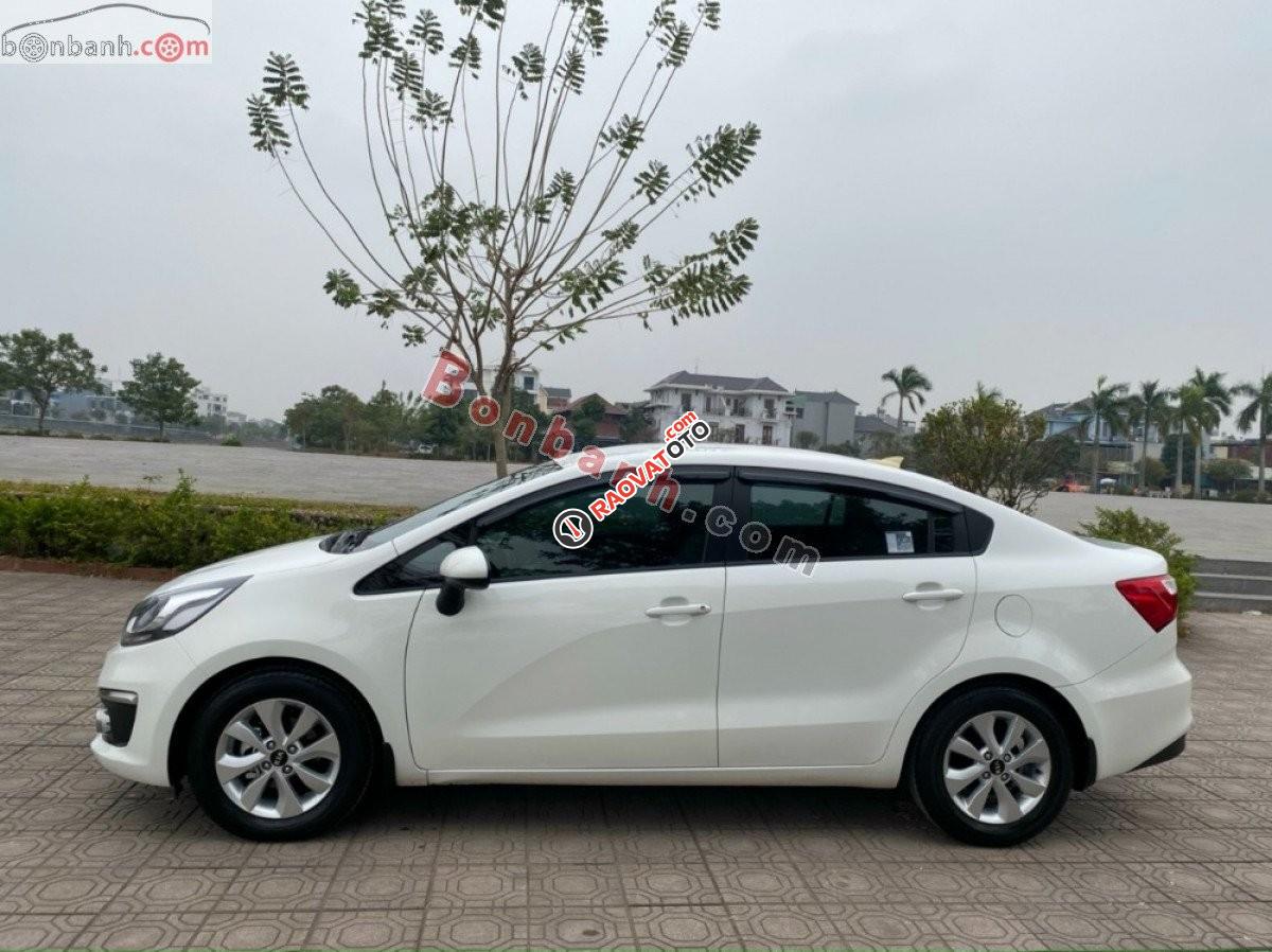 Bán Kia Rio AT đời 2016, màu trắng, xe nhập còn mới-7