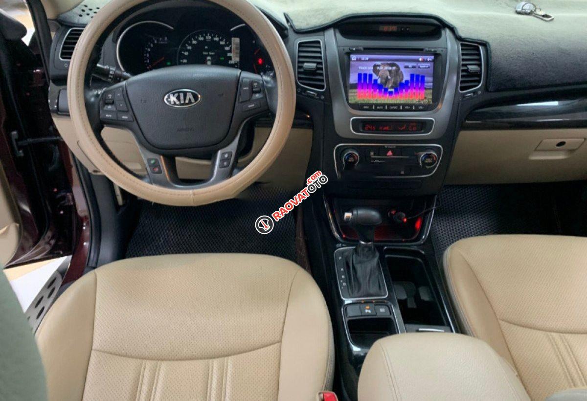 Xe Kia Sorento 2.4 đời 2016, màu đỏ còn mới, giá tốt-0