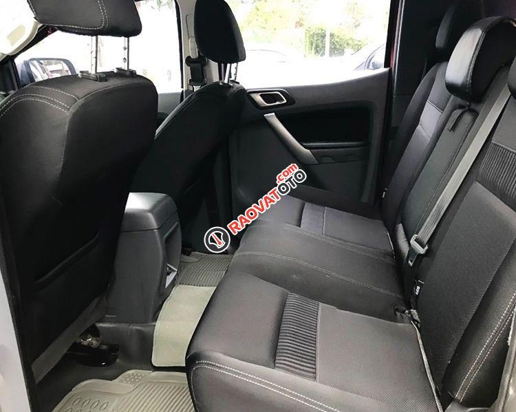 Cần bán lại xe Ford Ranger XLT 2.2L 4x4 MT sản xuất năm 2017, màu đỏ, xe nhập-3