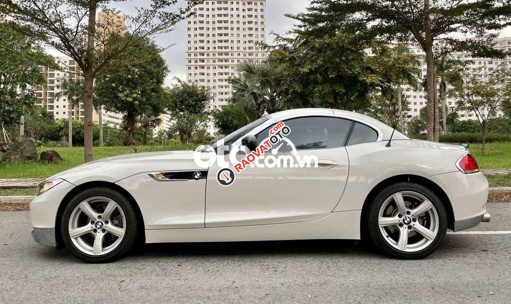 Cần bán gấp BMW Z4 đời 2010, màu trắng còn mới-2