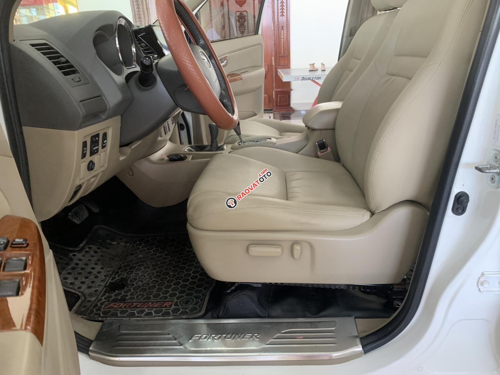 Bán xe Fortuner 2011 giá cạnh tranh-7