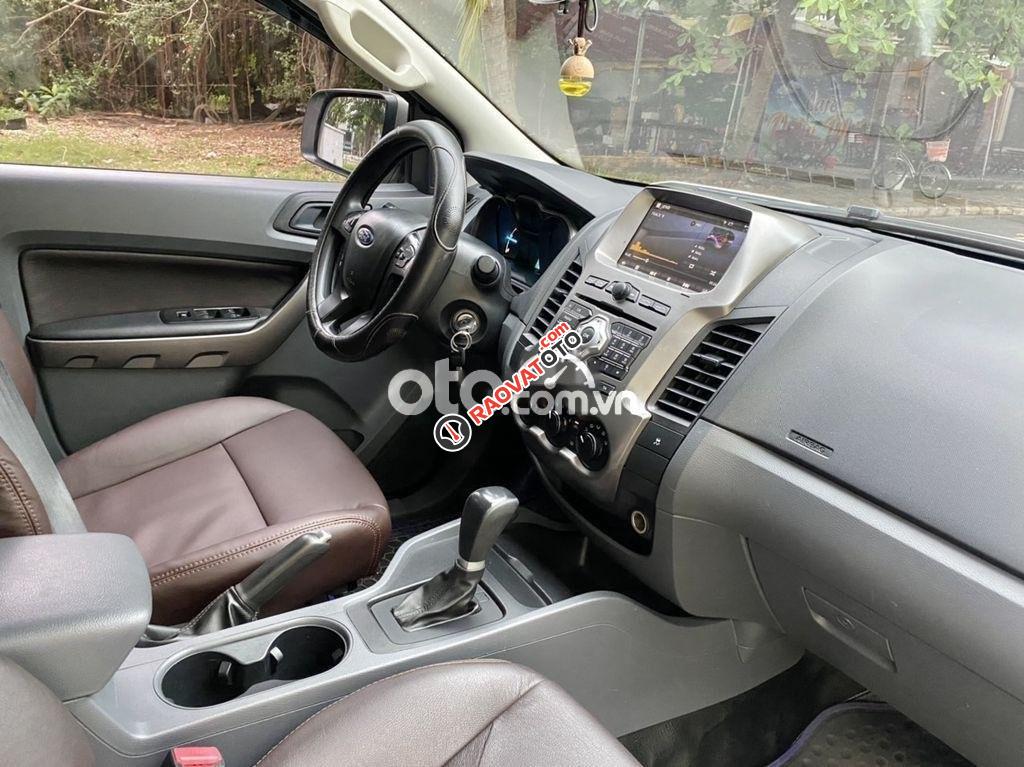 Bán ô tô Ford Ranger XLS AT sản xuất 2017, màu trắng, nhập khẩu-3