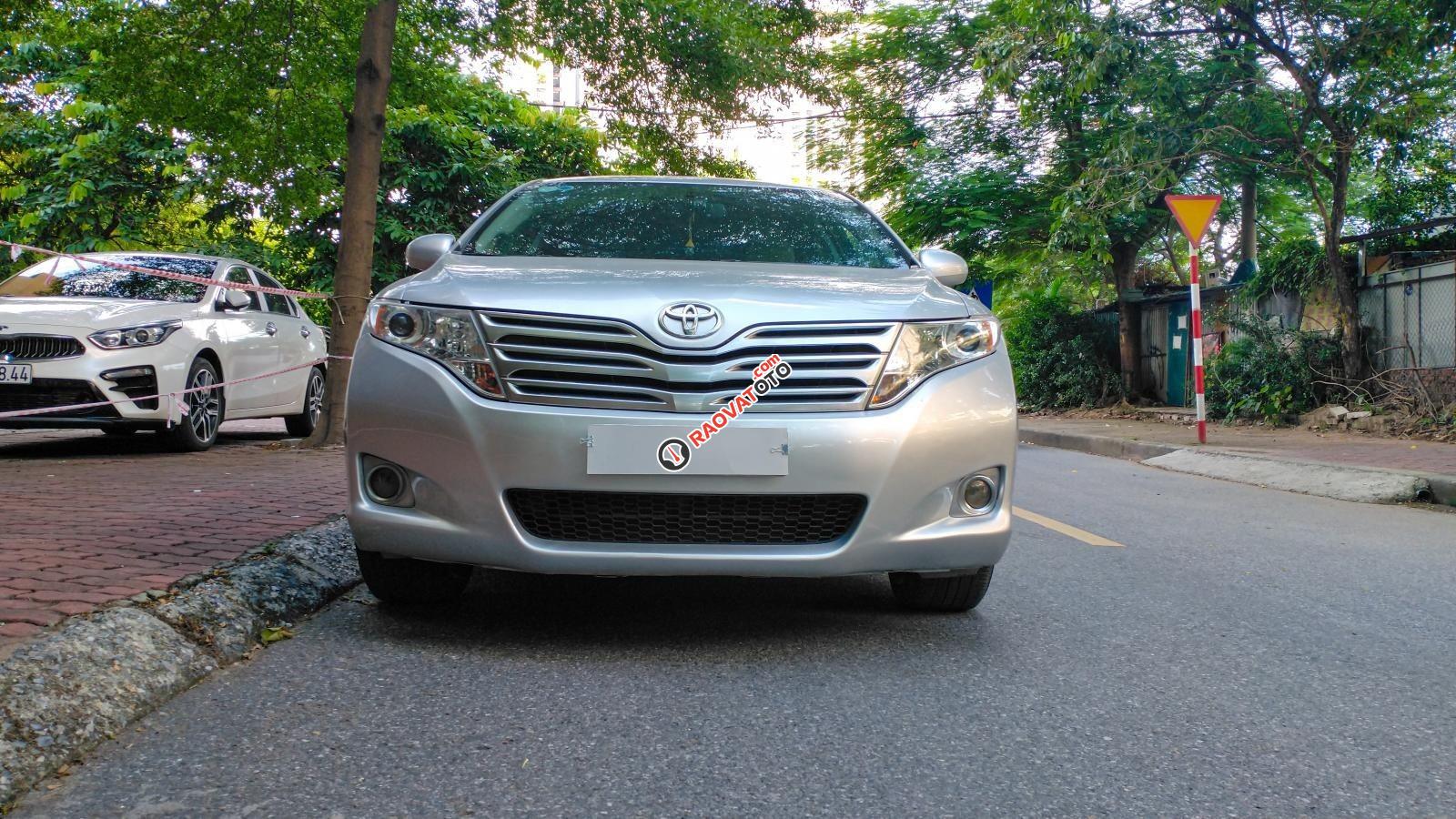 Cần bán gấp Toyota Venza 2.7 AT khủng long Trung Đông sx 2009 đk 2010, xe nhập Mỹ cực chất, bao test, máy móc nguyên zin-0