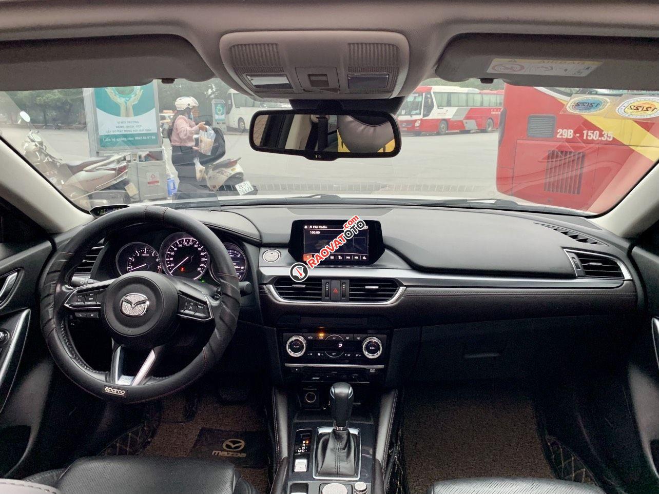 Bán ô tô Mazda 6 2.0L Premium năm 2017-11