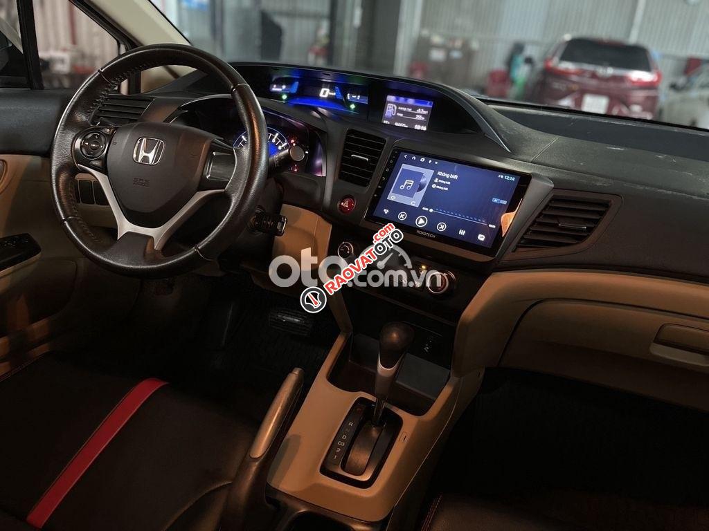 Cần bán gấp Honda Civic 1.8AT đời 2015, màu trắng chính chủ-3