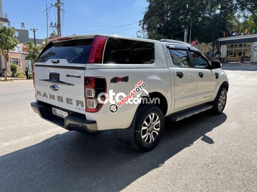 Cần bán xe Ford Ranger Wildtrak năm sản xuất 2018, màu trắng số tự động giá cạnh tranh-4