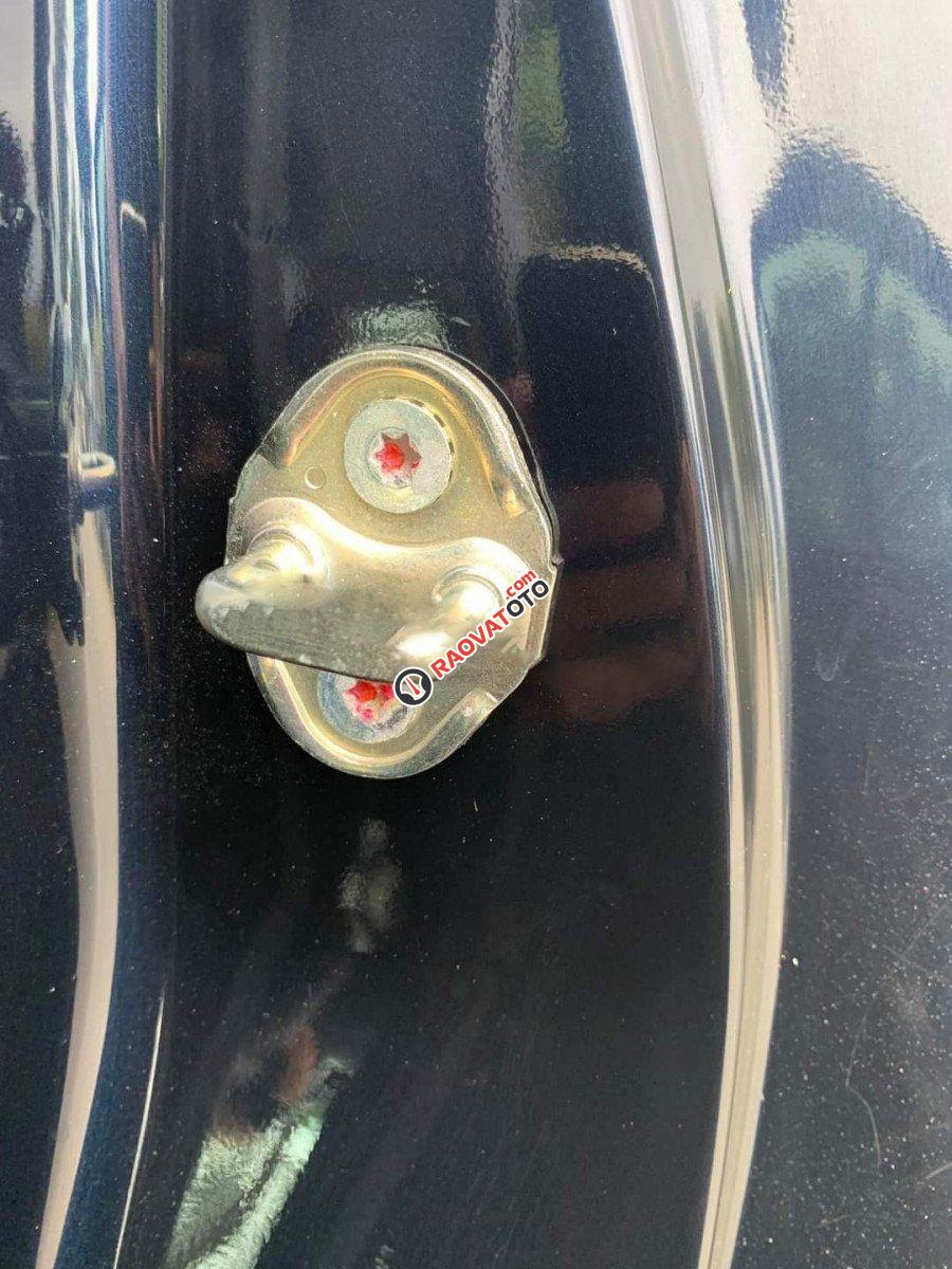 Bán Mazda 6 2.0L Premium năm sản xuất 2017, màu xanh lam, giá chỉ 679 triệu-4