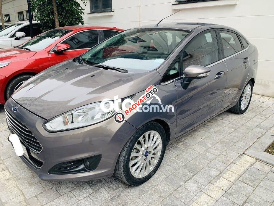 Bán ô tô Ford Fiesta 1.5 Titanium 2016, màu xám-9