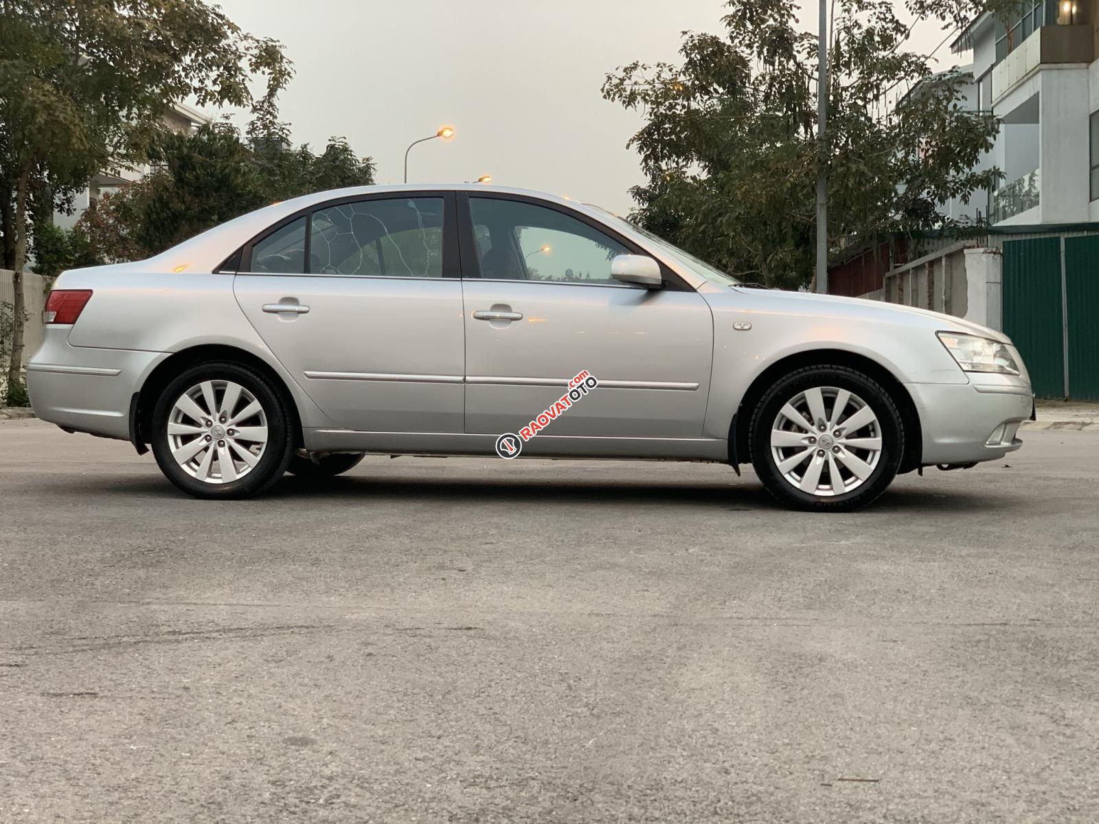 Xe Hyundai Sonata 2.0AT đời 2009, xe nhập chính chủ-9