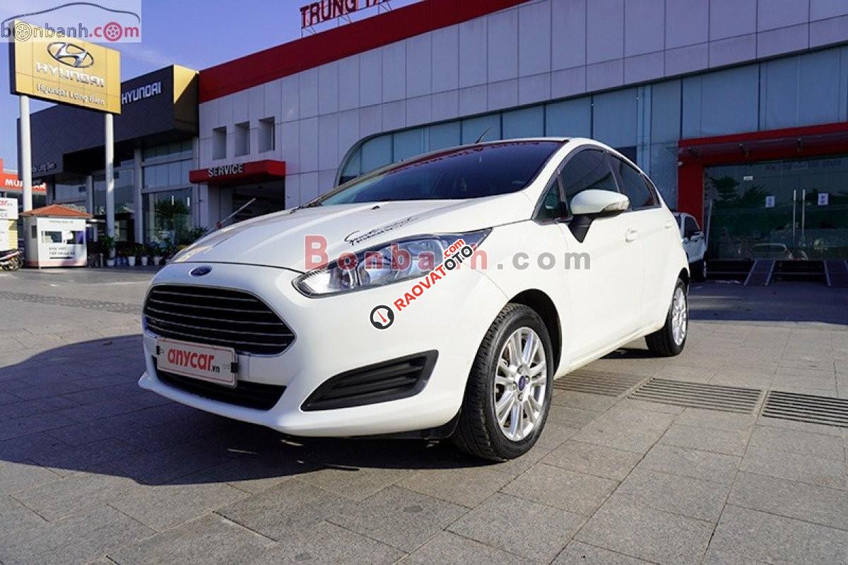 Cần bán lại xe Ford Fiesta 1.5AT Trend đời 2014, màu trắng-2