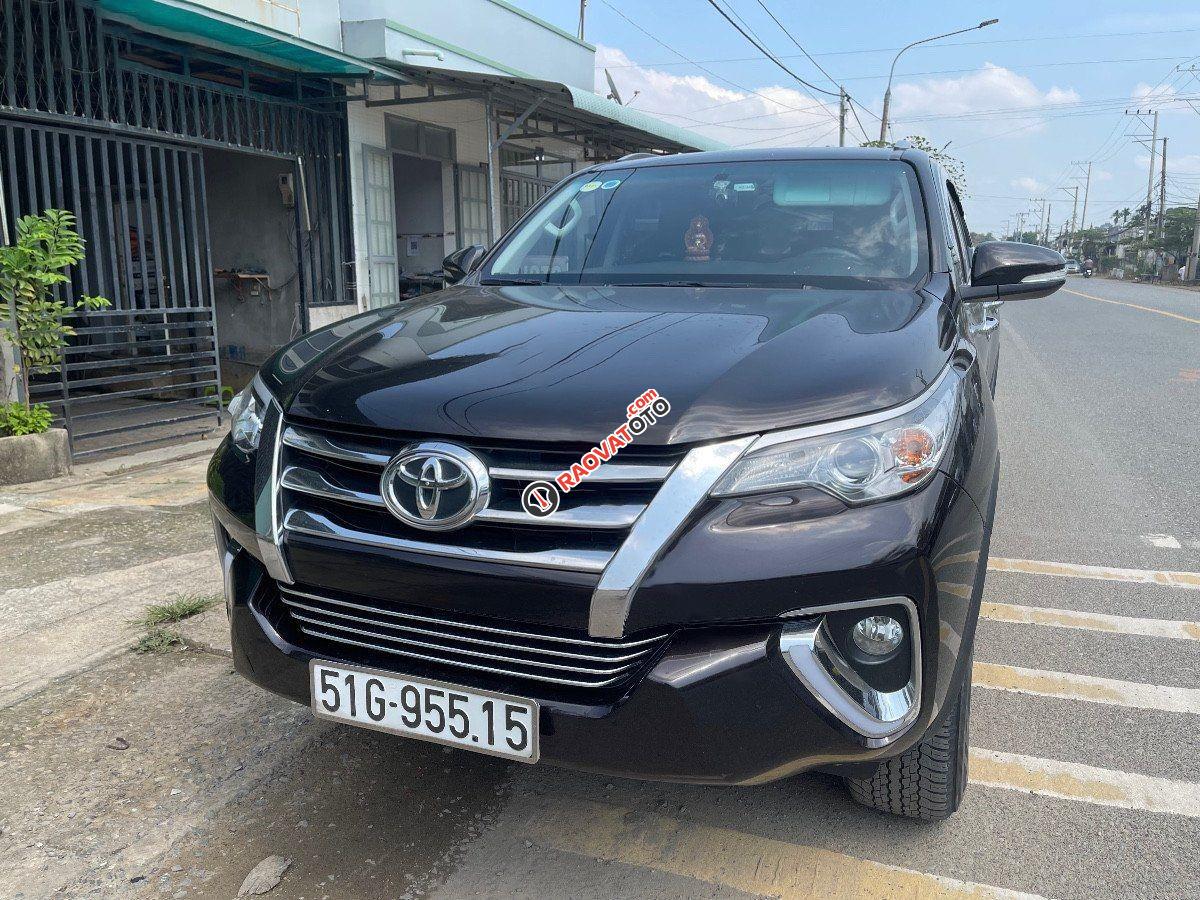 Cần bán Toyota Fortuner 2.4G 4x2 MT năm sản xuất 2017, màu đen, xe nhập, 765 triệu-0