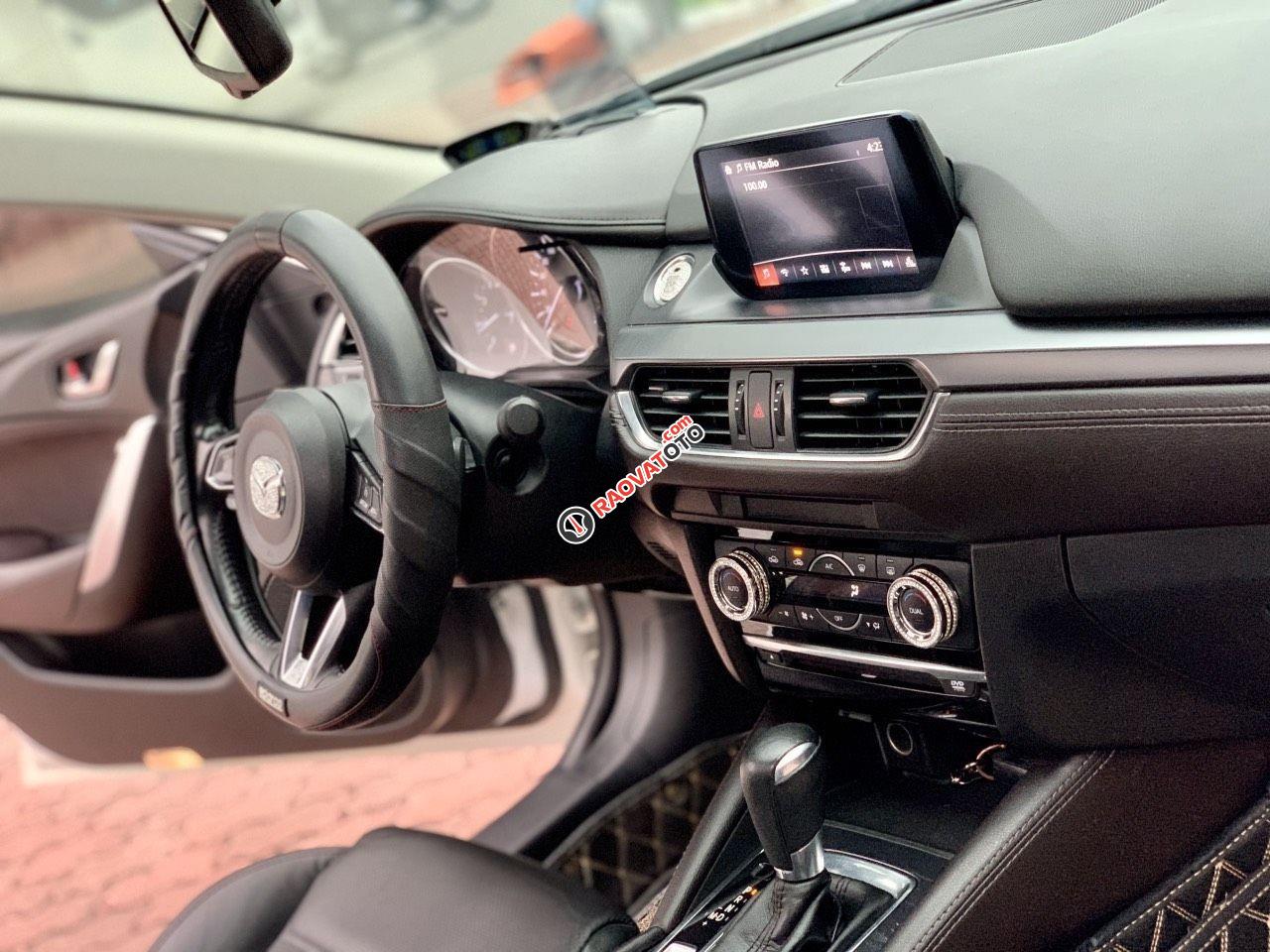 Bán ô tô Mazda 6 2.0L Premium năm 2017-12