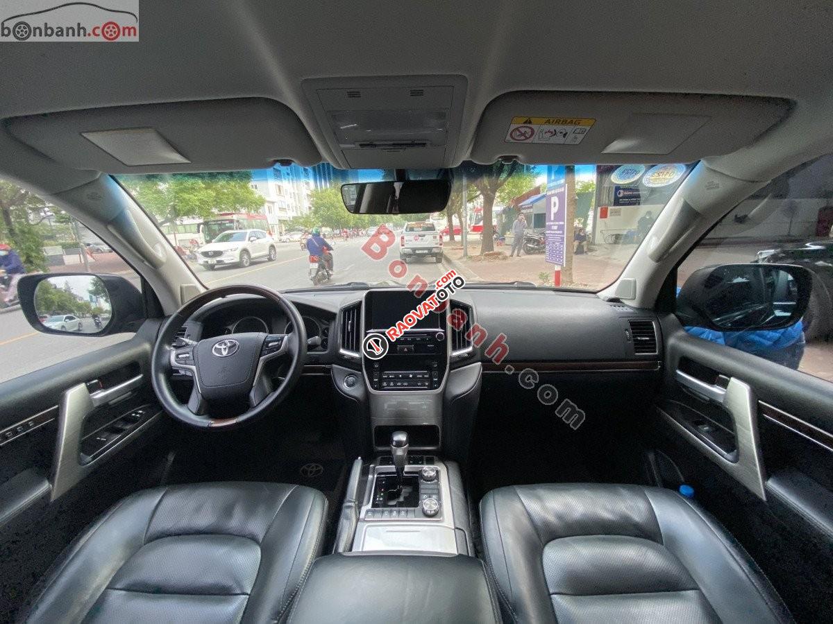 Bán Toyota Land Cruiser VX đời 2016, màu đen, nhập khẩu nguyên chiếc-4