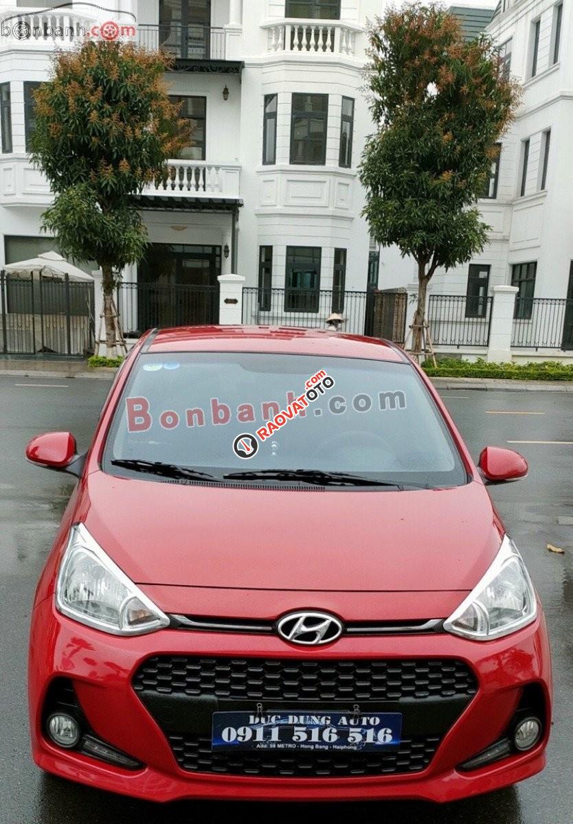 Bán Hyundai Grand i10 AT đời 2017, màu đỏ còn mới-0