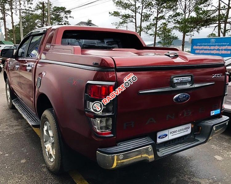 Cần bán lại xe Ford Ranger XLT 2.2L 4x4 MT sản xuất năm 2017, màu đỏ, xe nhập-1
