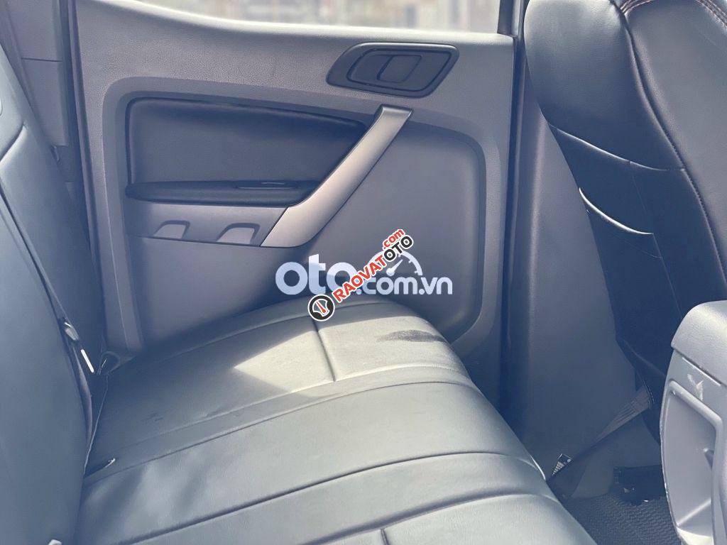 Bán Ford Ranger XLS AT sản xuất năm 2017, màu xám, nhập khẩu nguyên chiếc-5