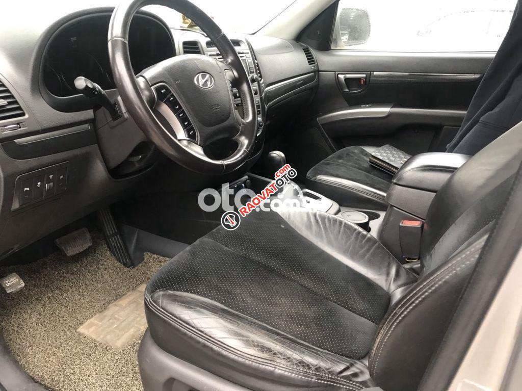 Cần bán gấp Hyundai Santa Fe AT năm sản xuất 2009, màu bạc-4