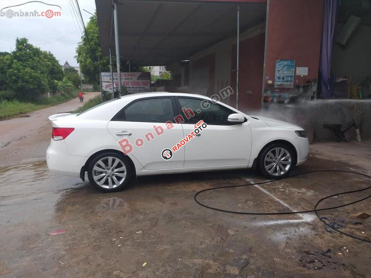 Bán Kia Forte SX 1.6 AT sản xuất năm 2011, màu trắng, giá 315tr-3